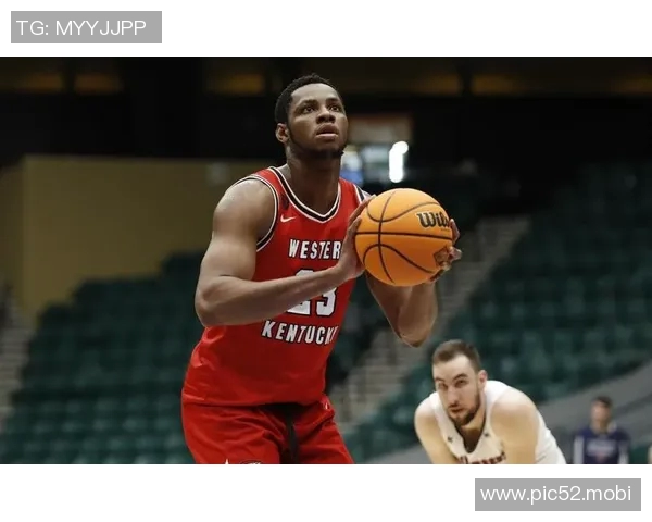 Scotto:76人将与中锋查尔斯-巴锡续签一份为期10天的合同 Scotto:76人将与中锋查尔斯-巴锡续签一份为期10天的合同